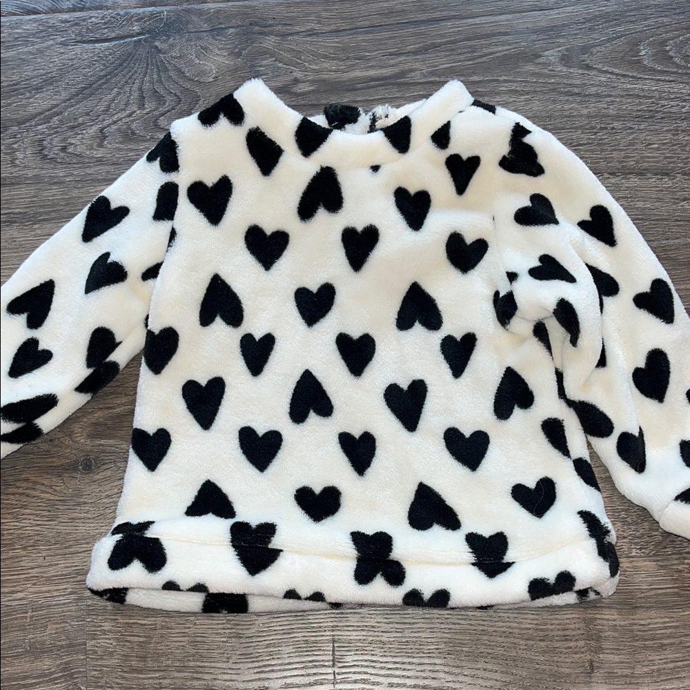 Nicole Miller fluffy Fleece Sweater size 12mo